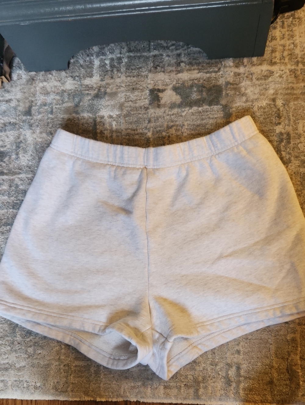 Aritzia TNA Light Gray Athletic Lounge Shorts